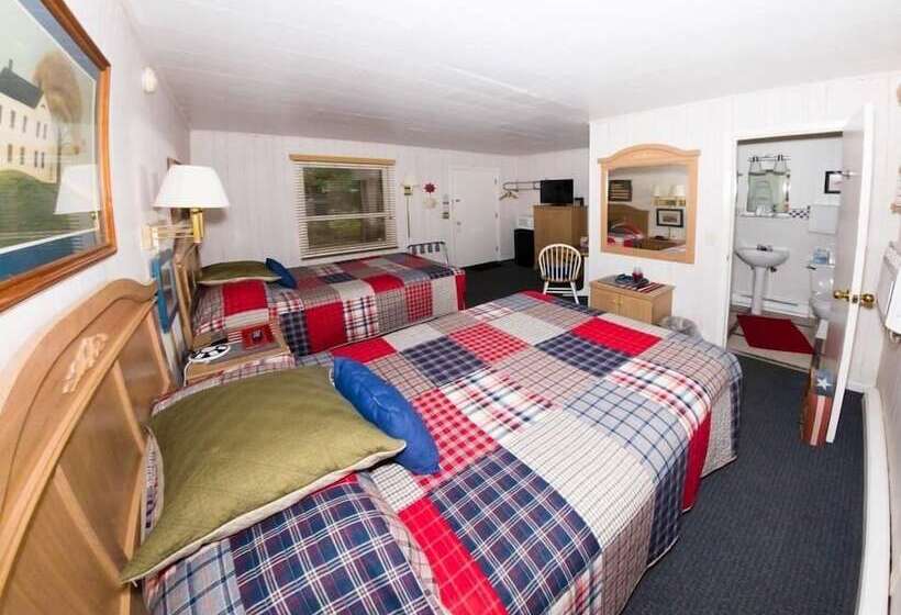 غرفة سوبيريور رباعية, Oak Park Inn