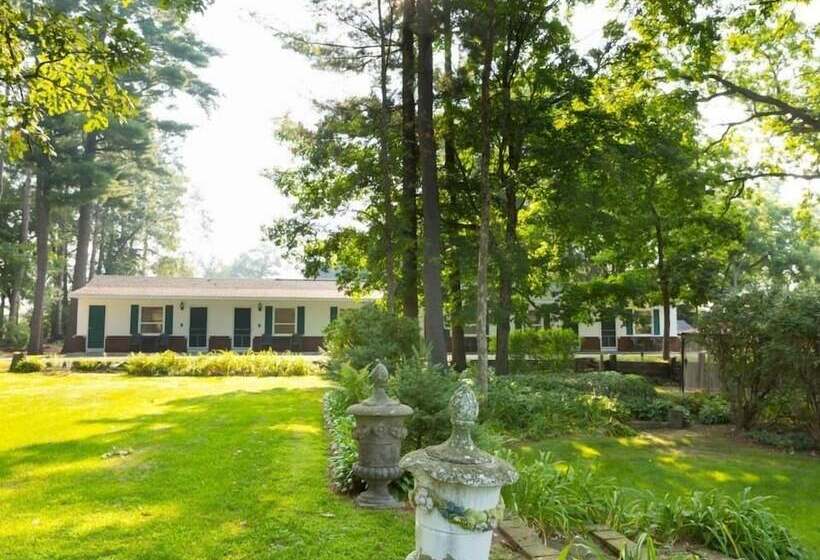 디럭스 4인 룸, Oak Park Inn