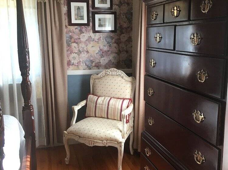 バス共有のスタンダードルーム, Fleetwood House Bed And Breakfast