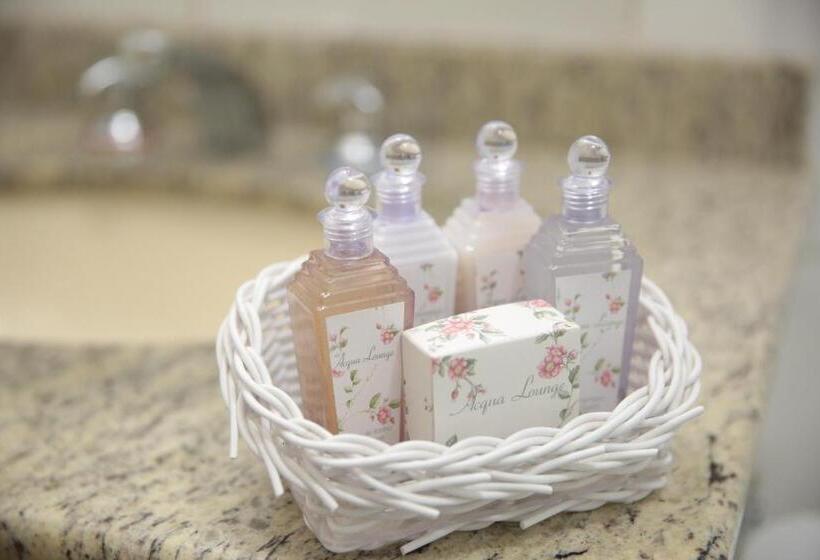 수피리어 룸, Altadomo