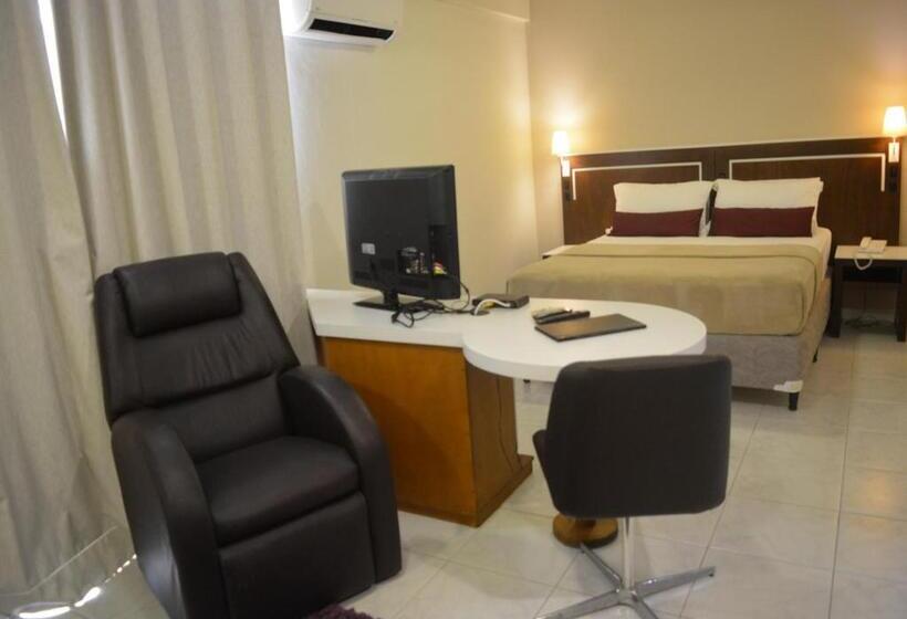 수피리어 룸, Altadomo