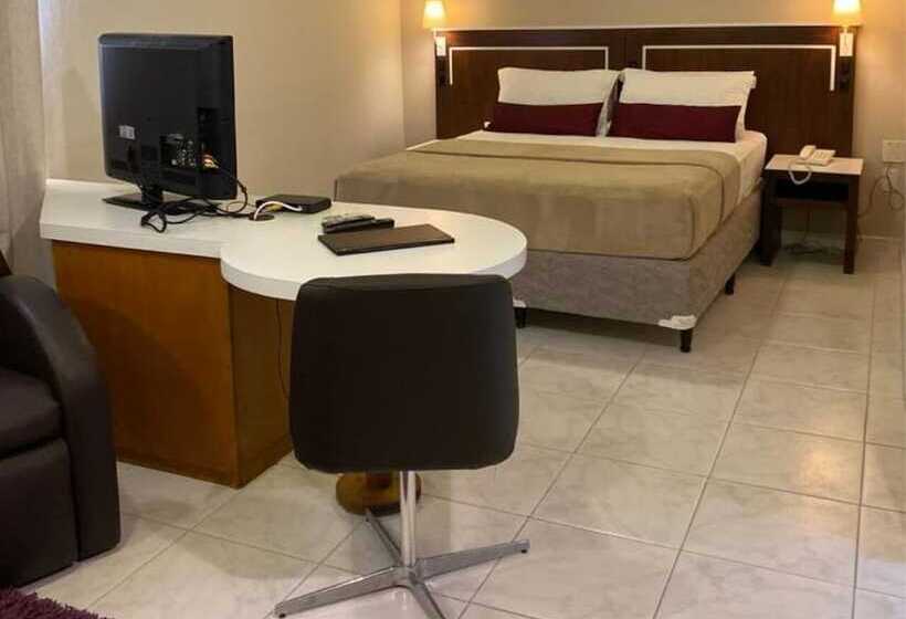 수피리어 룸, Altadomo