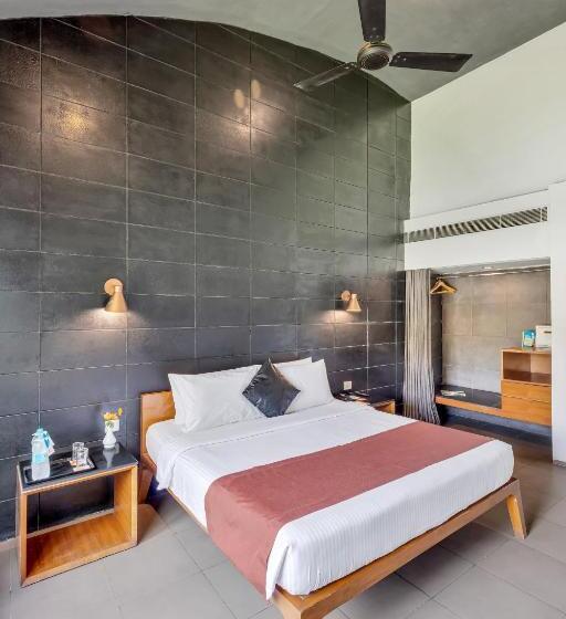 חדר משפחתי, Club Mahindra Corbett