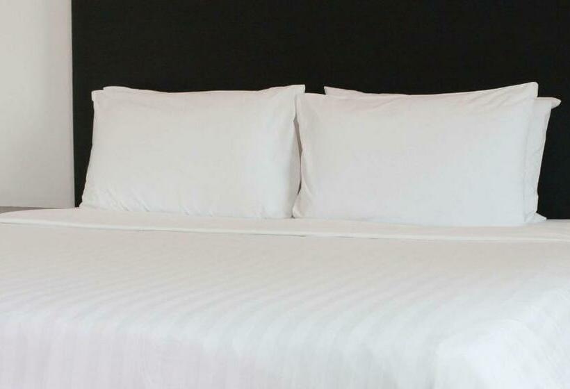 غرفة قياسية, Francis