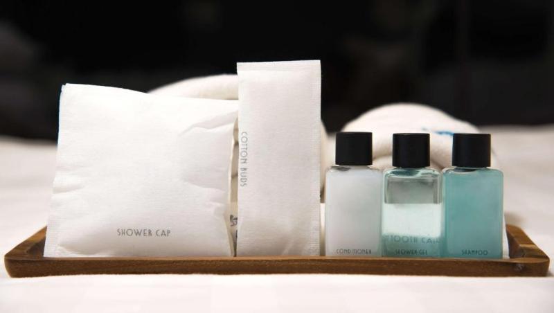 غرفة قياسية, Francis