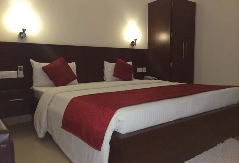 חדר דלוקס, Love Kush