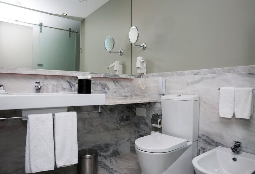 Quarto Familiar Deluxe, Pousada de Lisboa, Small Luxury Hotels of the World