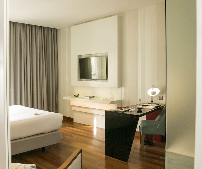 اتاق لوکس, Pousada de Lisboa, Small Luxury Hotels of the World