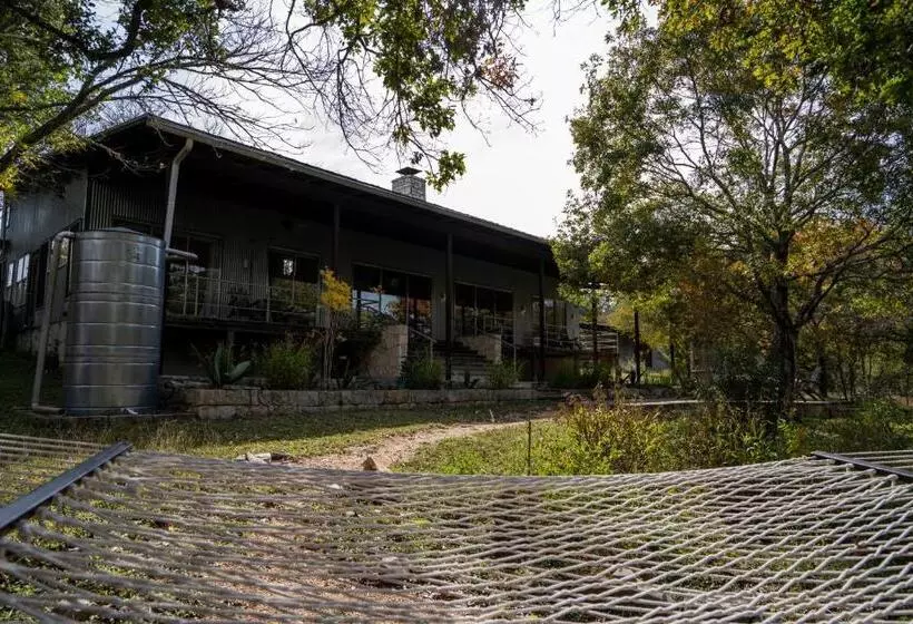 ３ベッドルームハウス, Sage Hill Inn & Spa