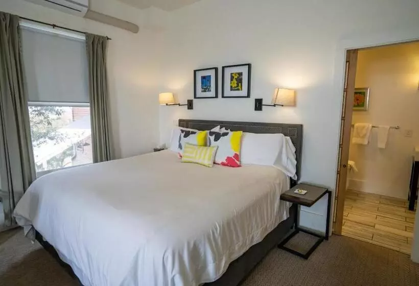 キングサイズベッドのスタンダードルーム, Sage Hill Inn & Spa