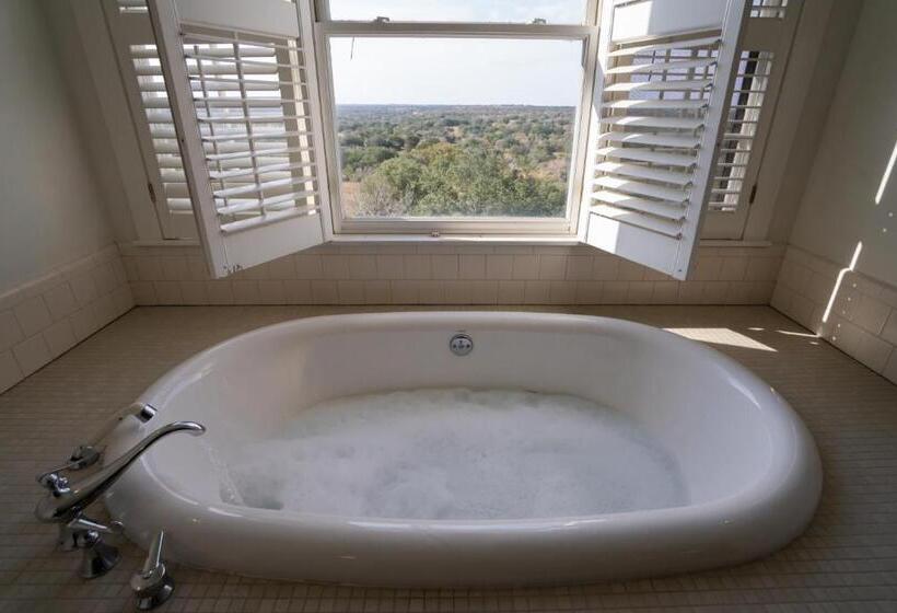 스탠다드 룸 킹사이즈 침대, Sage Hill Inn & Spa