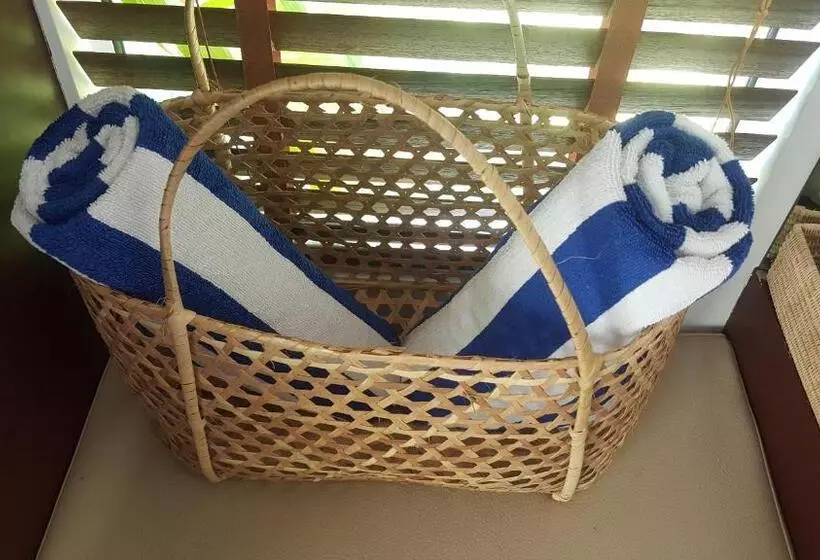 بانگلوی لوکس, Sahaa Beach Resort