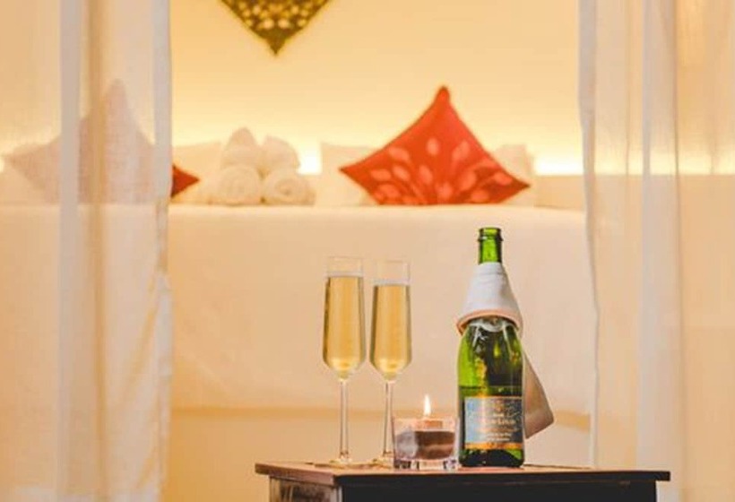 בקתה דלוקס, Sahaa Beach Resort