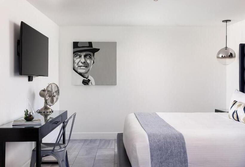 キングサイズベッドのデラックスルーム, The Palm Springs