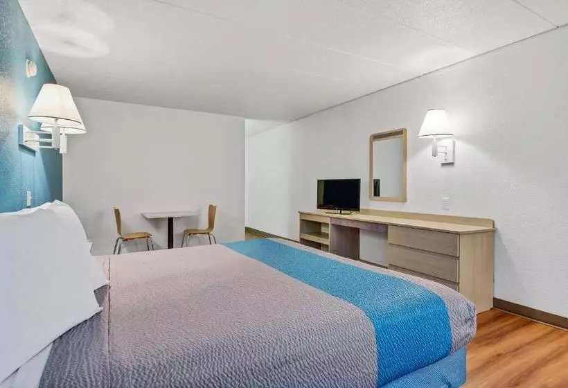 キングサイズベッドのスタンダードルーム, Motel 6 Big Springs, Ne