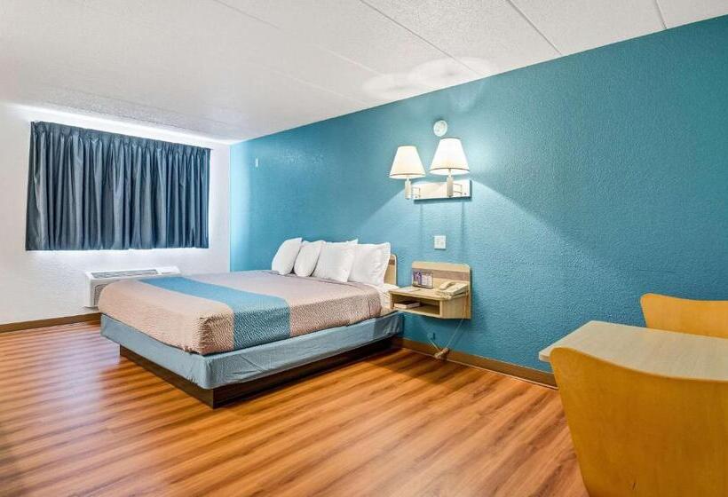 غرفة قياسية سرير كينج, Motel 6 Big Springs, Ne