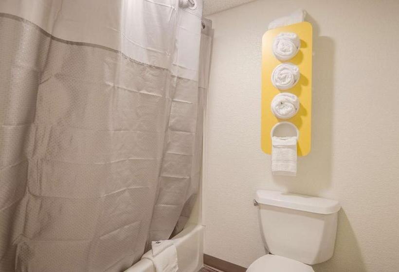 Стандартный Номер Кровать Кинг, Motel 6 Big Springs, Ne