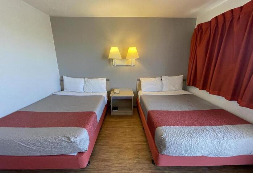 Номер Стандарт Адаптированный для Инвалидов, Motel 6 Casper Wy