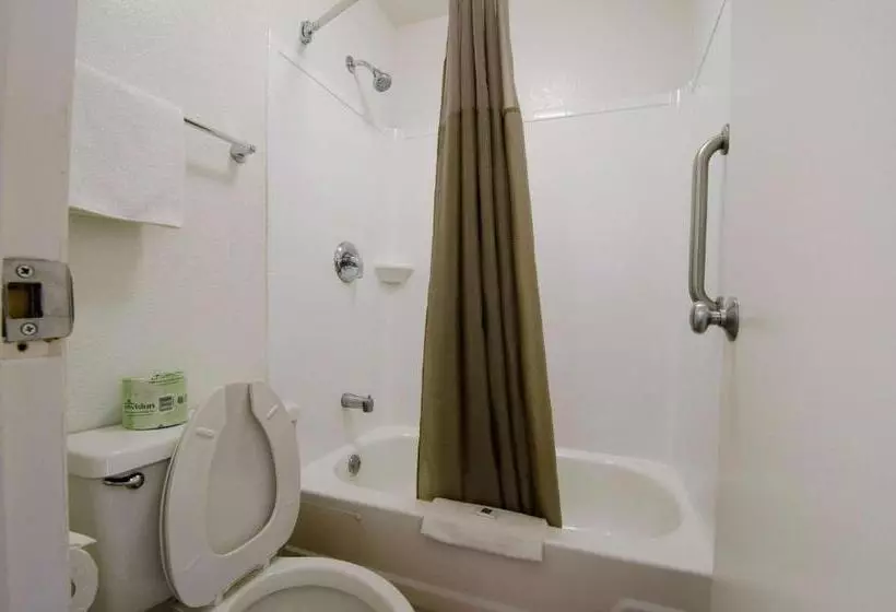 キングサイズベッドのスタンダードルーム, Motel 6gaithersburg, Dc  Washington