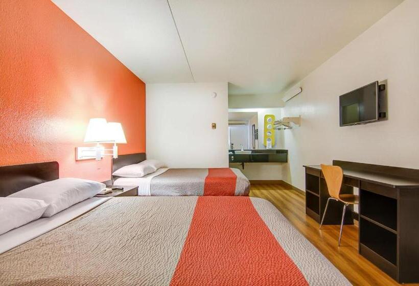 غرفة قياسية رباعية, Motel 6springfield, Mo  North