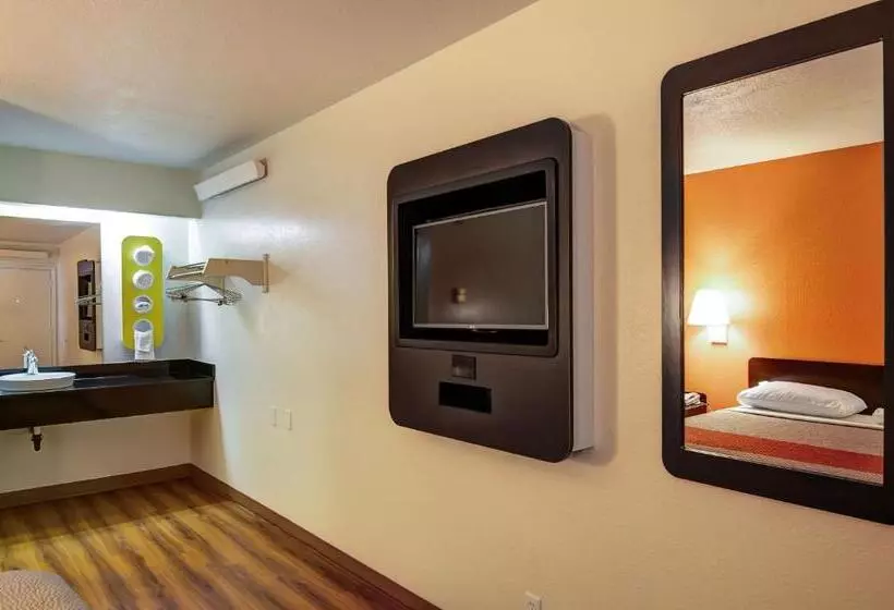 デラックスルーム, Motel 6springfield, Mo  North