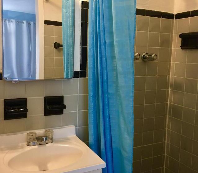 스탠다드 스튜디오, St Maurice Beach Inn