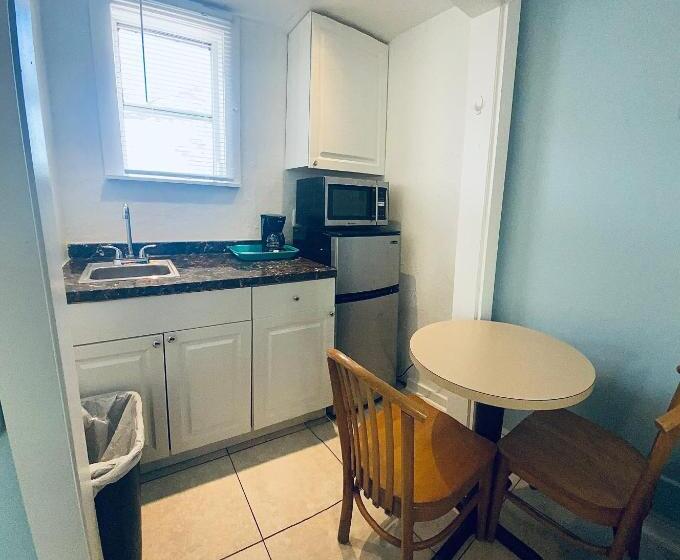 스탠다드 스튜디오, St Maurice Beach Inn