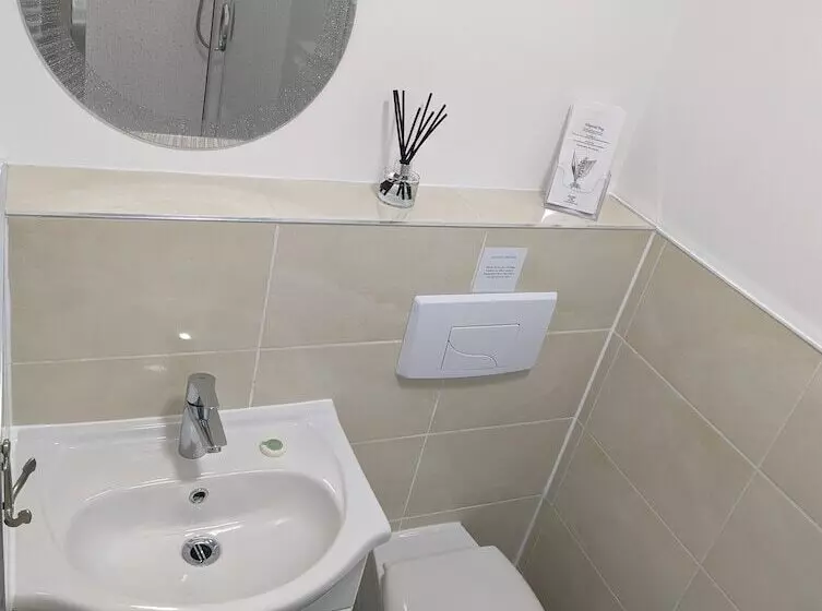 اتاق سوپریور با چشم‌انداز دریا, Acqua Beach