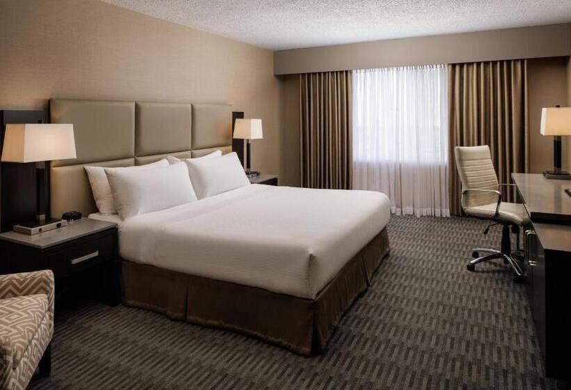 غرفة قياسية سرير كينج, Pomeroy Hotel & Conference Centre