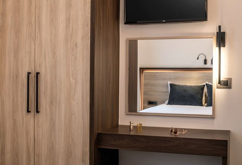 דירת חדר דלוקס, Summer Dream