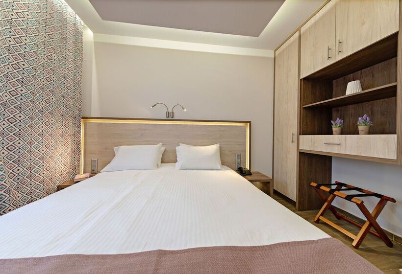 דירת חדר דלוקס, Summer Dream