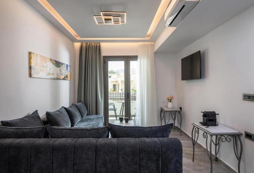 דירת חדר דלוקס, Summer Dream