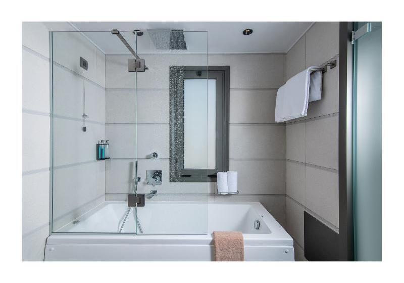 דירת חדר דלוקס, Summer Dream