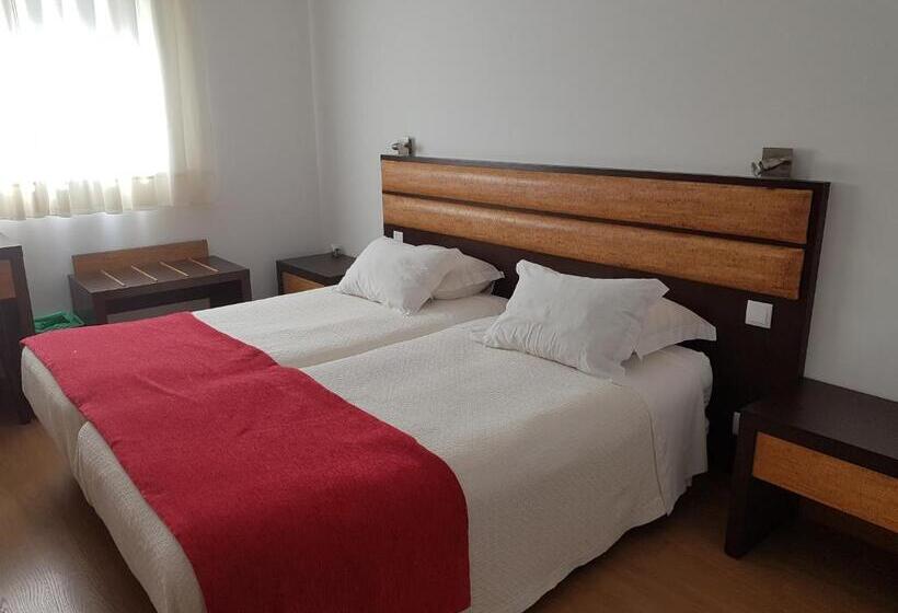 Номер Стандарт с Балконом, Quinta Saleiro Guesthouse