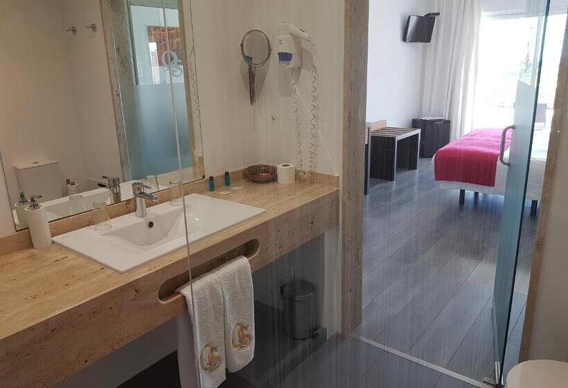 Номер Стандарт с Балконом, Quinta Saleiro Guesthouse