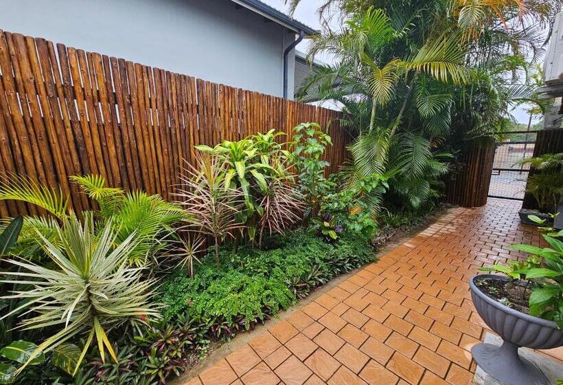 חדק דלוקס עם ג'קוזי, Leopard Corner Lodge