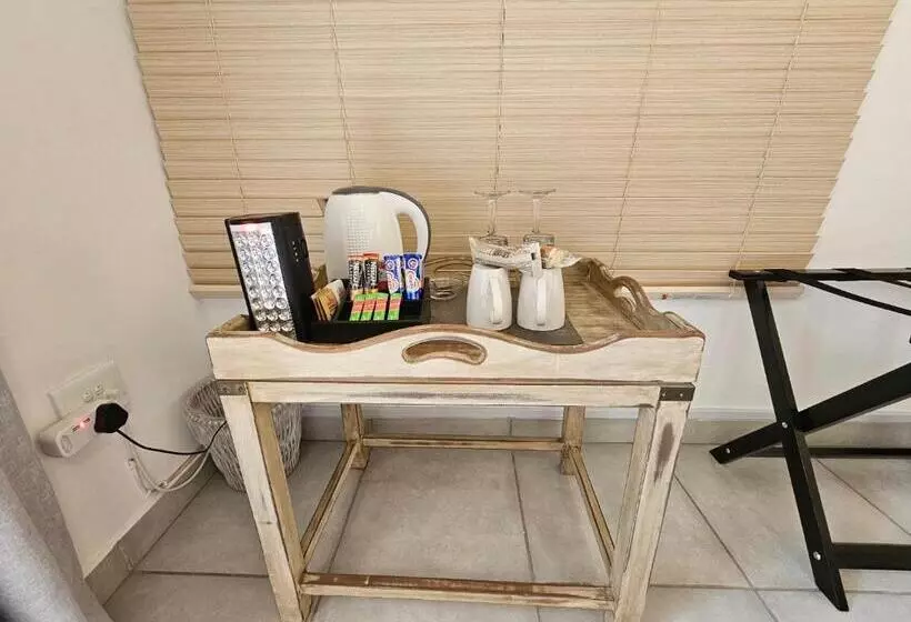スタンダードインサイドビュールーム, Leopard Corner Lodge