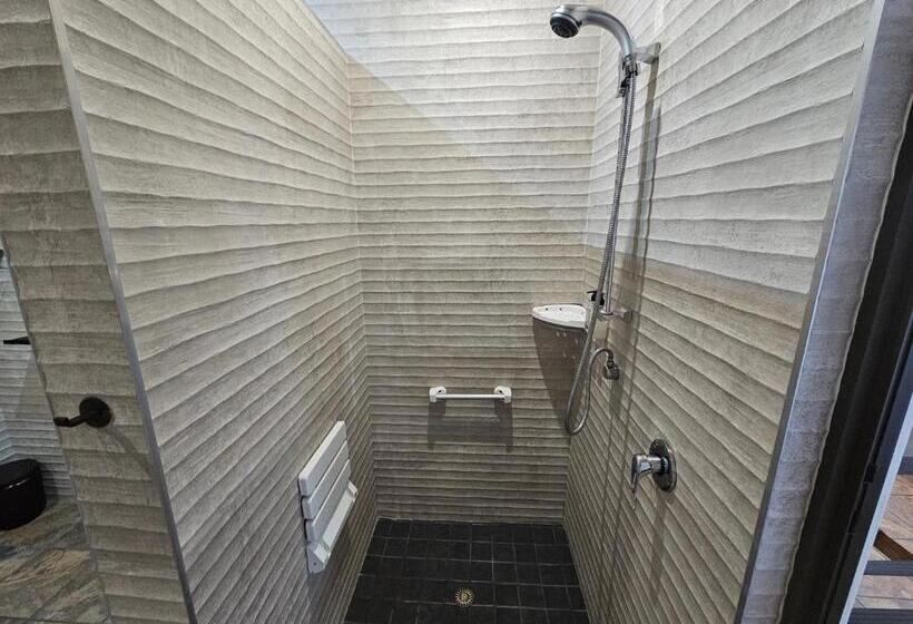 장애인을 위한 스탠다드 룸, Leopard Corner Lodge