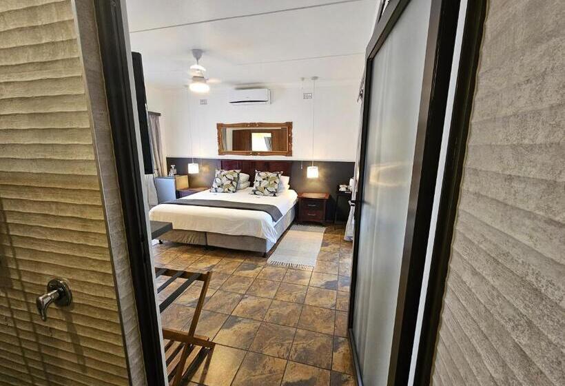 חדר סטנדרט מותאם לאדם עם מוגבלויות, Leopard Corner Lodge