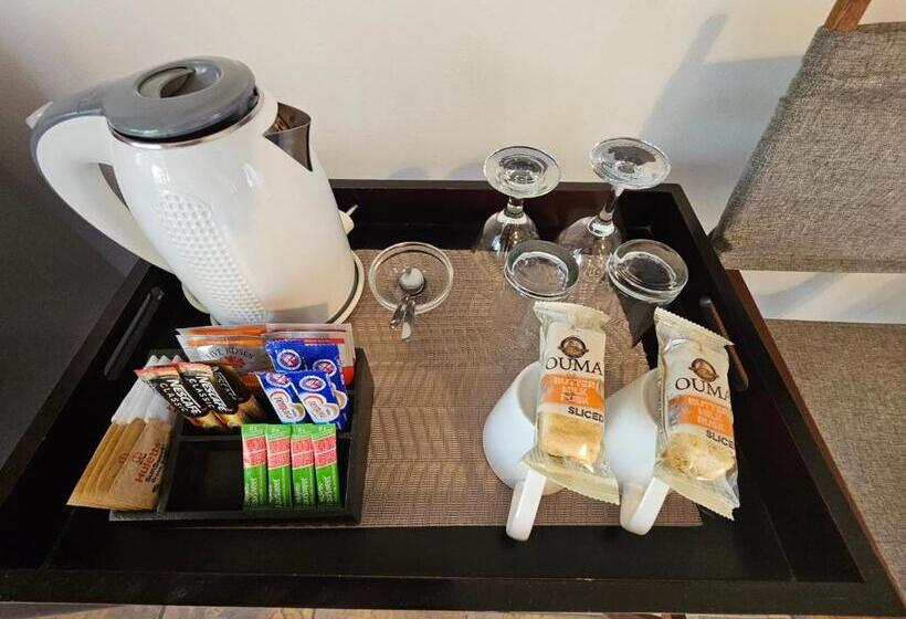 חדר משפחתי, Leopard Corner Lodge