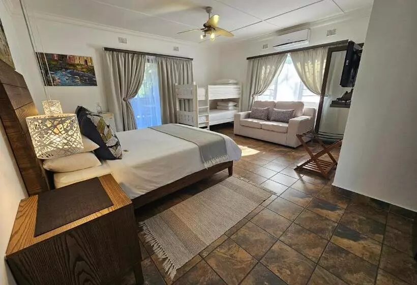 ファミリールーム, Leopard Corner Lodge
