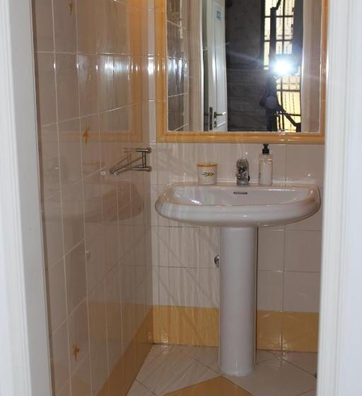 تختخواب در اتاق مشترک, Ericeira Chill Hill Hostel & Private Rooms   Peach Garden