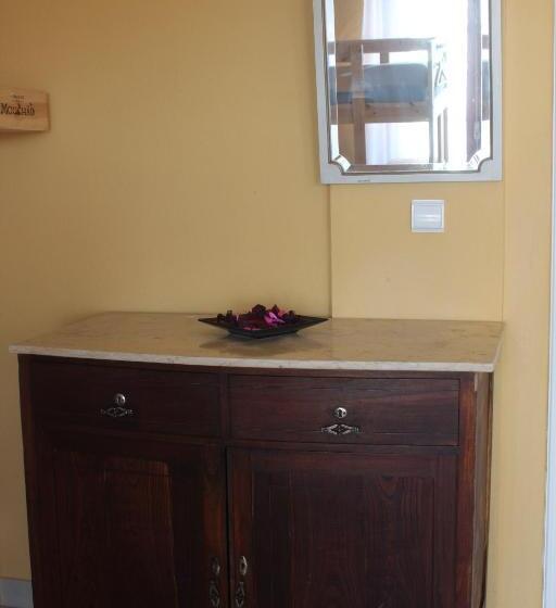 تختخواب در اتاق مشترک, Ericeira Chill Hill Hostel & Private Rooms   Peach Garden