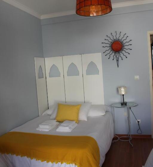 اتاق استاندارد با بالکن, Ericeira Chill Hill Hostel & Private Rooms   Peach Garden