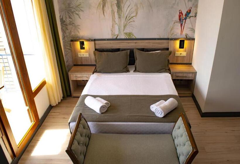 غرفة ديلوكس مطلّة علي البحر, Akkan Beach