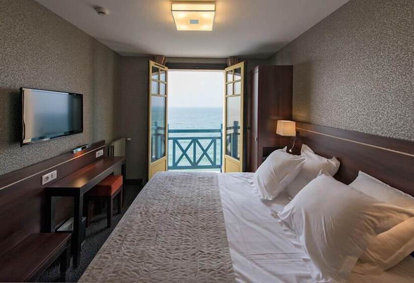 Номер Стандарт Вид на Море, Ambassadeurs Logis