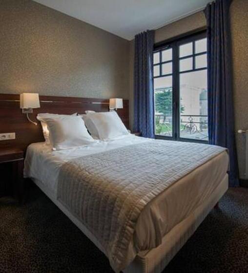 Номер Стандарт, Ambassadeurs Logis