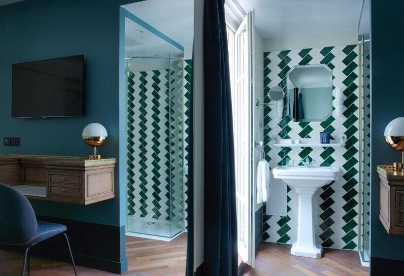 エクゼクティブルーム, Bachaumont