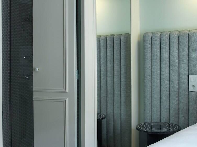 クラシックルーム, Bachaumont