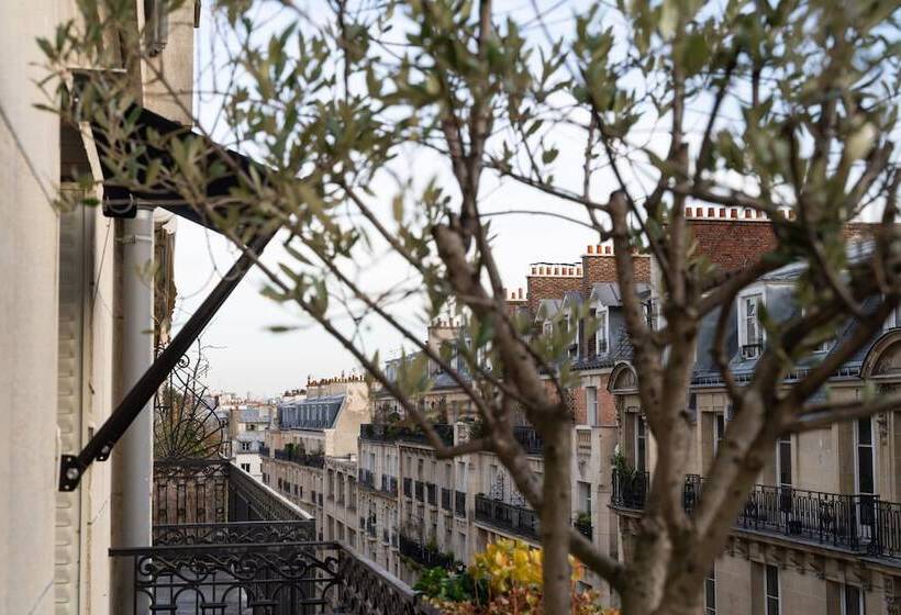 اتاق کلاسیک, Bachaumont